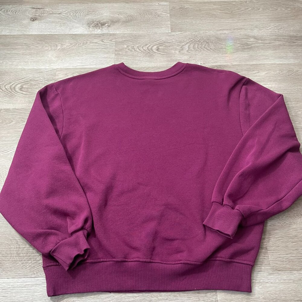 Pull Over Sweater - Picture 5 of 11